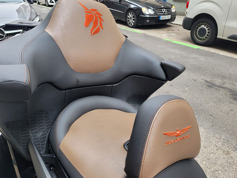 tapizado de asiento de moto en Madrid